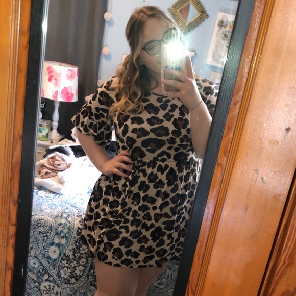 Meet your Posher, Mykenzie - Picture 2 of 4